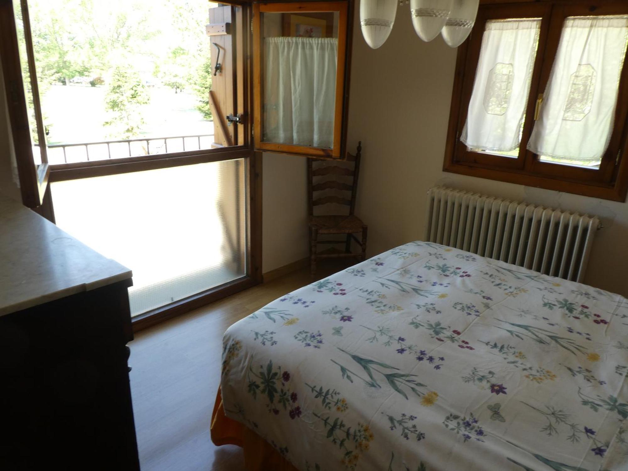 Casa Con Jardin Frente Ciudadela Villa Хака Екстериор снимка